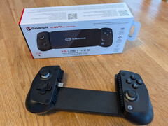 Gamesir x5 Lite 的预算并不高，它提供的体验可与更昂贵的产品相媲美