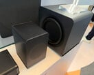 新款 TCL Q95K  soundbar。