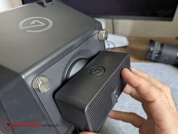 Facecam 镜头与开口完全吻合