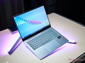 与传统风扇相比，三星Galaxy Book4 Edge 的 AirJet 性能似乎更好。(图片来源：Notebookcheck）