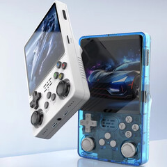 R36S Plus 在许多方面借鉴了 Powkiddy V20 的设计。(图片来源：游戏机）