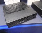Minisforum MS-A1 是一款搭载 AMD 处理器的迷你 PC，内存容量高达 96 GB，支持 OCuLink。(来源：PC Watch）