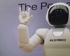 本田开发的 ASIMO 机器人图片（图片来源：Possessed Photography via Unsplash；已裁剪）