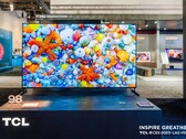 98英寸的游戏？...为什么不呢。(来源：TCL)
