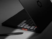 Framework Laptop 13 Pro 最高可配备 Core Ultra X7 358H 处理器。