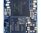 xSDR 将 2x2 MIMO 软件定义无线电装入一个微型 M.2 2230 模块中。
