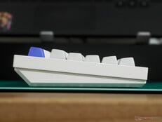 Keychron Q1 HE 8K 侧影。