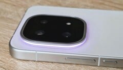 vivo iQOO 15 评测。(图片来源：Marcus Herbrich）