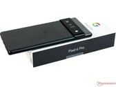 Pixel 6 Pro有一个1440p的显示屏。(图片来源：NotebookCheck)