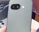 Pixel 9a 应该会有更多的颜色，而不仅仅是在这里展示的黑色版本。(图片来源：Alexis Garza via Shane Craig)