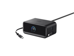 Anker 即将在日本推出充电站（7 合 1、100 瓦、可伸缩 USB-C 电缆）。(图片来源：Anker）