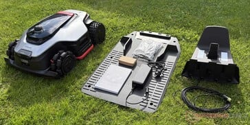 Dreame A3 AWD Pro 3500 的包装内含物