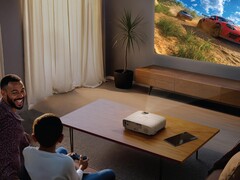 爱普生家庭影院 1100 投影机（如图）已在美国上市。(图片来源：爱普生）