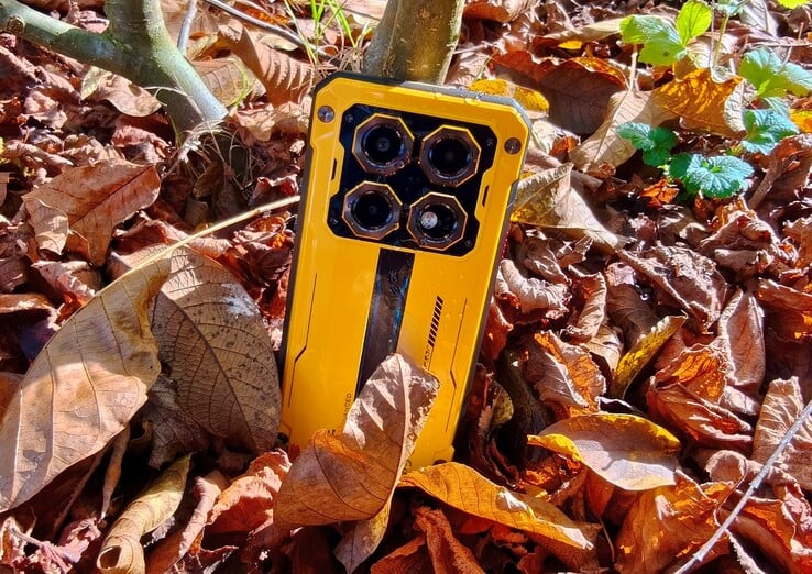 测试中的 Oukitel WP60。