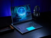 戴尔 Alienware 16 Area-51 可选配 OLED 显示屏。