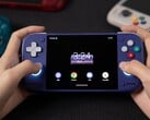 Retroid Pocket Nova 是一款基于 Android 系统的掌上设备。