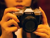 Yashica FX-D 希望将模拟相机的感觉与数码相机的舒适感融为一体（图片来源：Yashica）