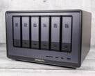 硬件出色,但尚未臻于完美——Ugreen NASync DXP6800 Pro 评测