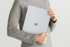 消费版 Surface Laptop 6 的性能可能会超过 