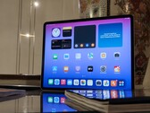 Apple iPad Air 13 (2025) 评测