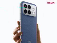 红米 K90 Pro Max 的摄像头外壳旁边有一个 Bose 调谐扬声器。(图片来源：小米）