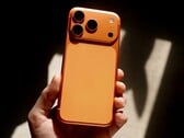 预计 iPhone 17 Pro 的继任机型将具备一些有趣的相机功能。