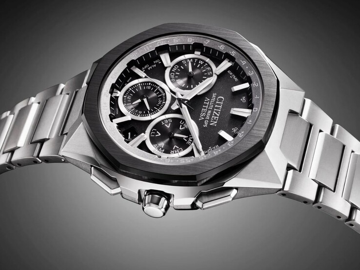 Citizen Attesa CC4104-53E 手表