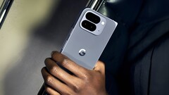 厚，但有一些针对性的升级，谷歌官方规格表现在证实了这一点。Pixel 10 Pro 折叠屏。(图片来源：Evan Blass）