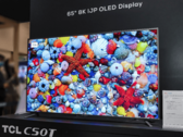 TCL CSOT 喷墨打印 OLED 面板（图片来源：HDTVtest）