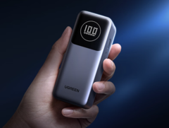 最新的 UGREEN Energy Pai Pro 电池容量为 12,000mAh 。(图片来源：UGREEN）
