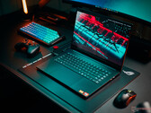Razer Blade 16 2025 评测--游戏笔记本电脑现在配备GeForce RTX 5090 笔记本电脑和更轻薄的机箱