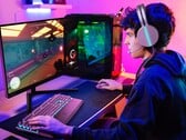 这款全新的 4K 游戏显示器在较低分辨率下最高可达到 320Hz（图片来源：飞利浦）