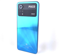 在审查中。Poco X4 Pro 5G。样品设备由notebooksbilliger.de提供。