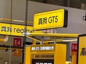ChinaJoy 2023 上的 Realme 展台。(来源：WHYLAB 通过微博发布）