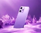 Oppo Reno 14 Pro 有包括紫色在内的三种时尚颜色可供选择。