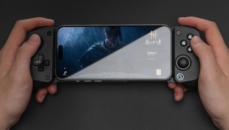 GameSir X5s 兼容宽度在 105-213 毫米之间的设备。(图片来源：GameSir）