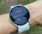 你不应该将Galaxy Watch4或Galaxy Watch4 Classic更新到以'GVI3'结尾的固件版本。(图片来源：NotebookCheck)