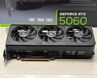 RTX 5060。(图片来源：Sebastian Badev via Notebookcheck） 