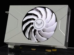 Zephyr 推出华丽的全金属 RTX 4070 Sakura Snow X（图片来源：Zephyr）