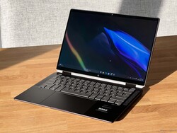 测试 HP Spectre x360 14。测试机由惠普德国公司提供。