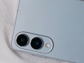 三星Galaxy S25 Edge。(图片来源：三星）