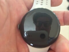 据称是Pixel Watch 5的原型机。