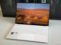 华硕 ZenBook S14 2026