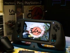 PlayStation 2 便携式掌上电脑项目的图片