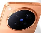 Vivo X500 Pro Max 首次出现在官方宣传图片中,同时一位创作者展示了其蔡司摄像头拍摄的令人印象深刻的视频画面。