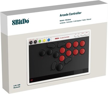适用于 Switch 和 Windows 的 8BitDo Arcade Controller 有四个可定制的按钮。(图片来源：8BitDo）