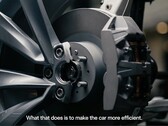 新型 Model Y 只有一个制动缸由驾驶员控制（图片来源：Tesla/X）