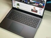 最高支持 72 GB 内存且易于维修——Schenker Element 16 E26 笔记本电脑评测