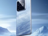 Realme GT7 Pro 赛车版，海王星探索配色（图片来源：Realme 账号，微博）