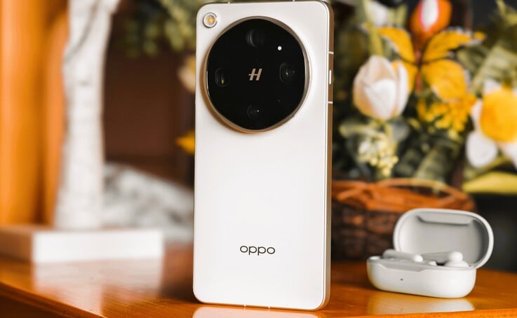 测试 Oppo Find X9 Ultra 与 Vivo X300 Ultra